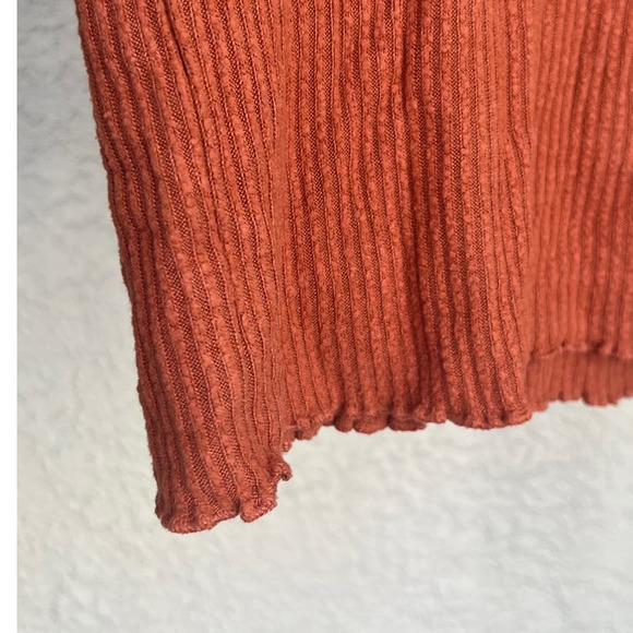 Sky and Sparrow Crop Top - Long Sleeve, Round Neck - Size Small - Picture 7 of 9